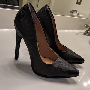 High Heels *worn once*